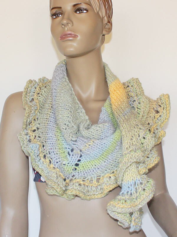 Strickanleitung Halstuch mit Rüsche