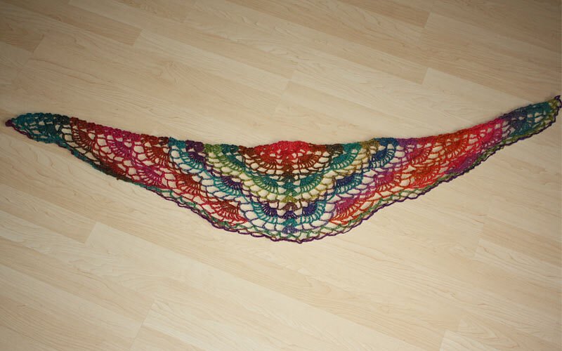 Häkelanleitung Lace Halstuch Regenbogen - Bild 2