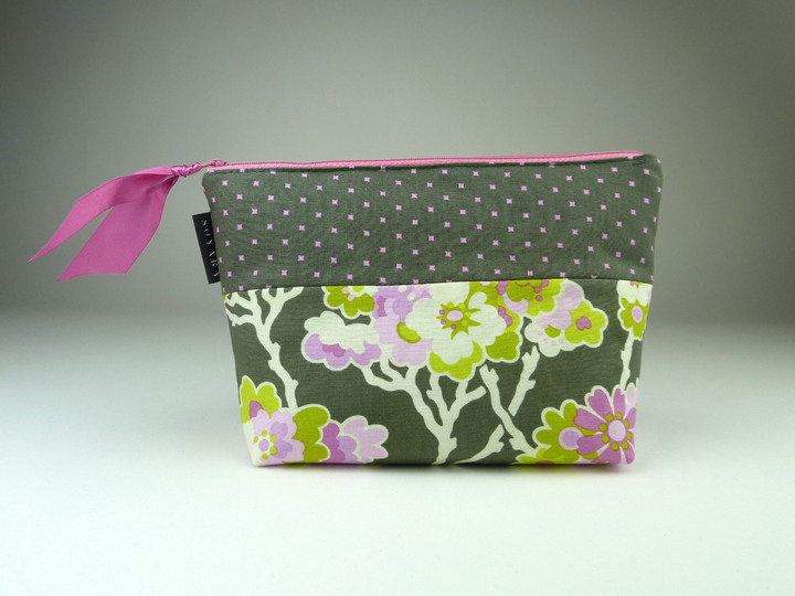 E-Book Kosmetiktasche