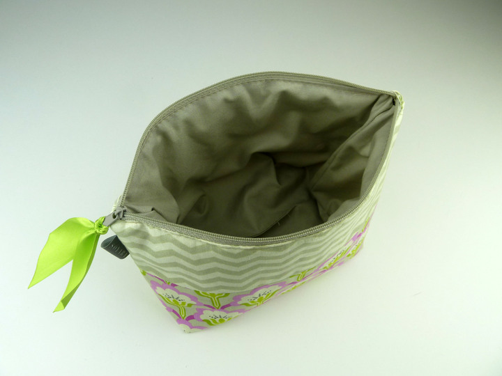 E-Book Kosmetiktasche