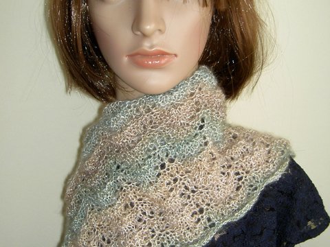 Strickanleitung Sommerschal/Loop mit Lochmuster / Wellendesign #002