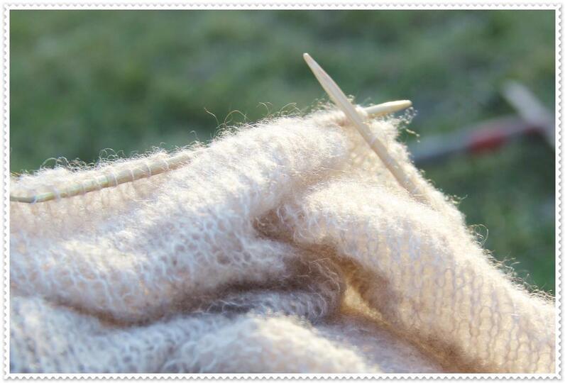 Loop Federleicht - auch als Bolero tragbar - Strickanleitung für Anfänger