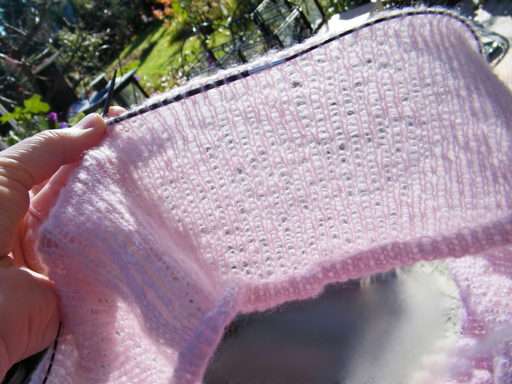 Loop Federleicht - auch als Bolero tragbar - Strickanleitung für Anfänger