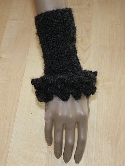 Kostenlose Strickanleitung: Handstulpen / Armstulpen Romantik