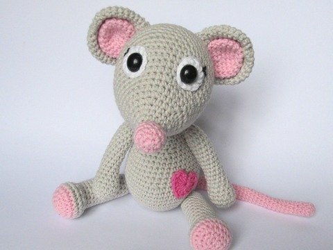 Verliebtes Mäuschen Tili Häkelanleitung