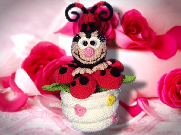 Ladybug and bee  - Crochet Pattern from Diana´s kleiner Häkelshop