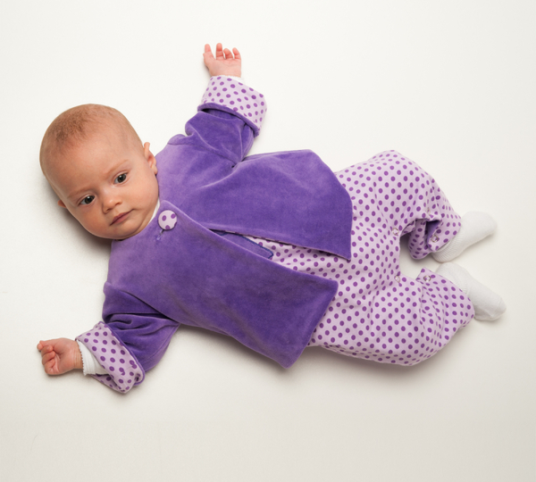 Babyjacke Schnittmuster FILIPPA – gefütterte Wickeljacke 50/56–98/104