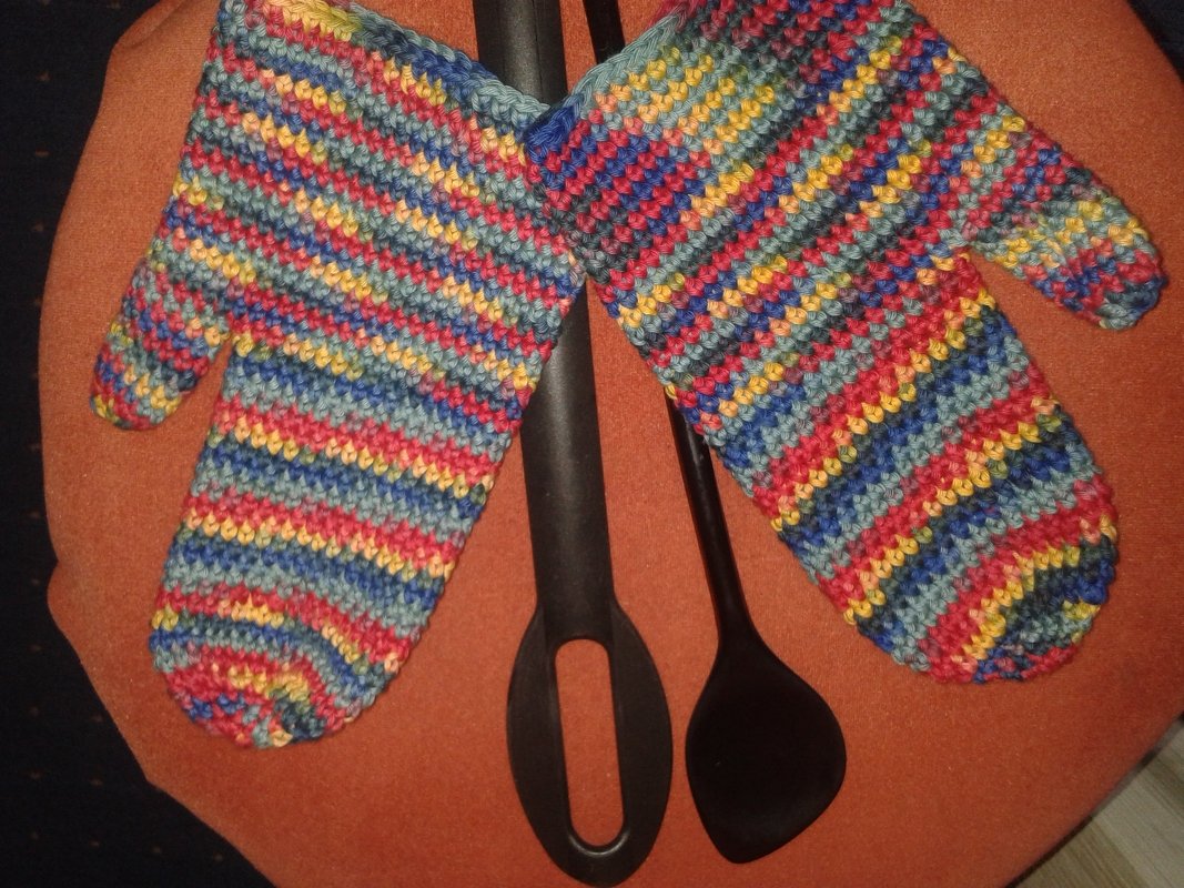 Gratis Häkelanleitung - Topflappenhandschuhe