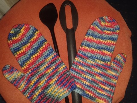 Gratis Häkelanleitung - Topflappenhandschuhe