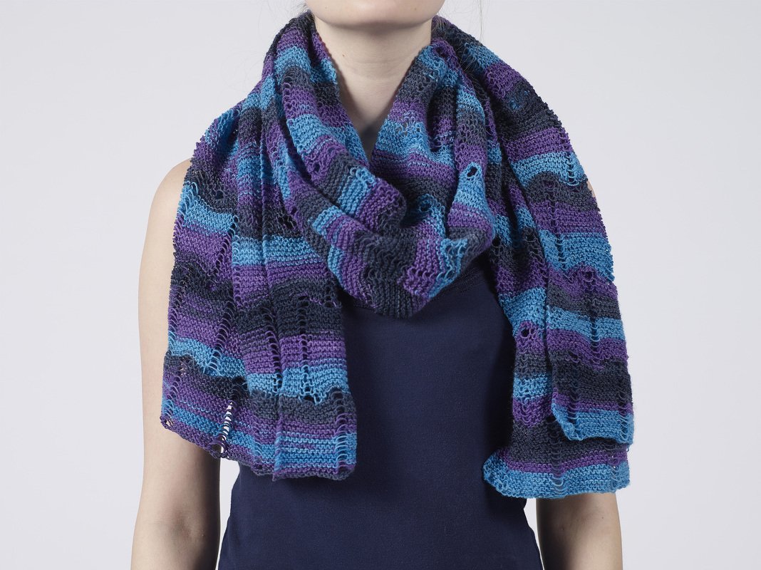Lace Schultertuch, Schal, Stola, Wellenmuster, Modell “Mia” - Bild 3