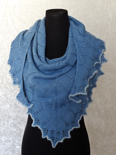 Tuch Nenya stricken - Strickanleitung für ein faszinierendes Accessoire