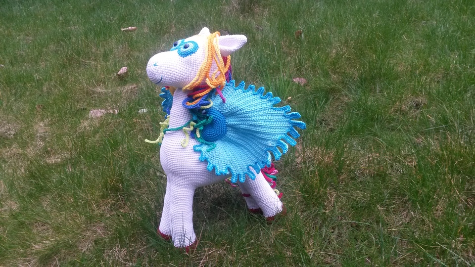 Häkelanleitung Pegasia, das geflügelte Pferd