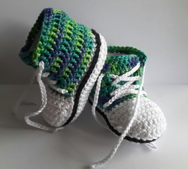 Baby Chucks // Turnschuhe // Babyschuhe