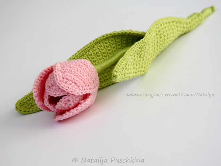 Häkelanleitung für immer frischen Blumenstrauß mit Tulpen