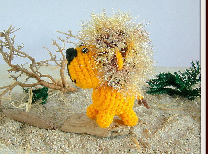 Kleine und niedlich Löwe Ludwig, Häkelanleitung als PDF