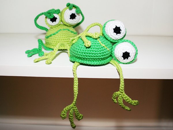 Frog - Shelf Sitter - Crochet Pattern