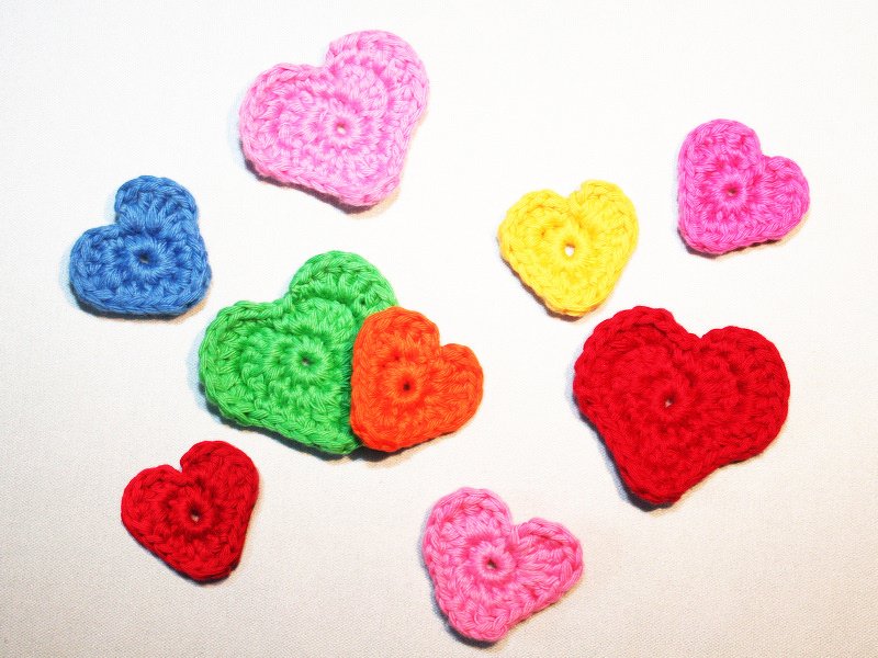 Hearts - 2 sizes - Free Crochet Pattern