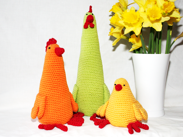 Chickens Trio - 3 sizes - Crochet Pattern