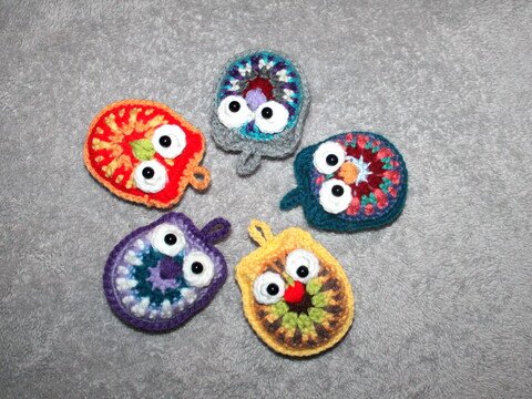 Minibook Eulen Schlüsselanhänger