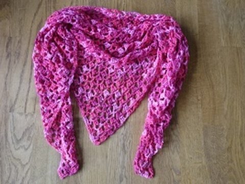 Dreieckstuch im Lace-Stil