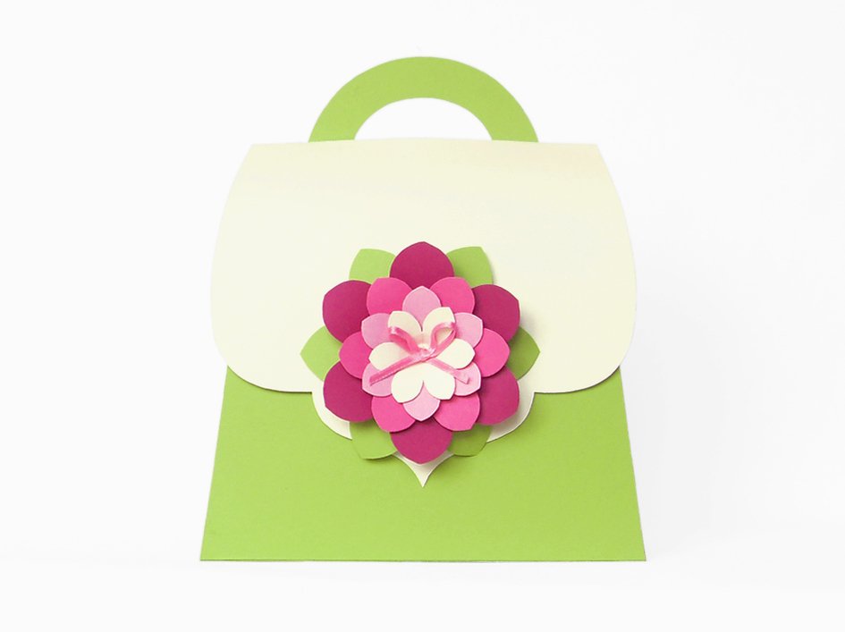 Geschenktasche mit großer Blume – Bastelvorlagen mit Anleitung