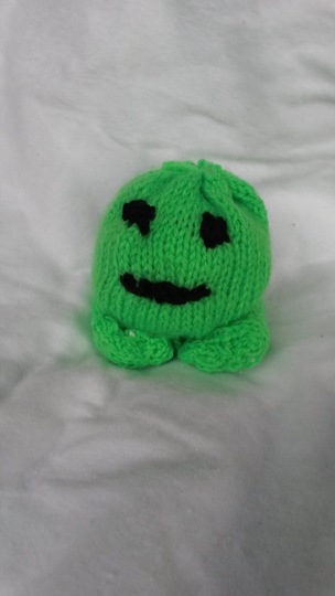 Strickanleitung Kugelmonster Spielzeug Kugel