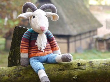 Erich the Goat knitting pattern