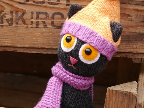 Kostenlose Strickanleitung - Steffi die Katze