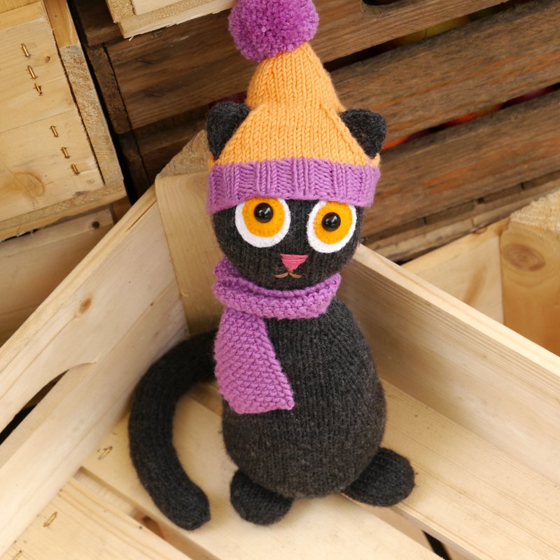 Free knitting pattern - Steffi the Cat - Image 5