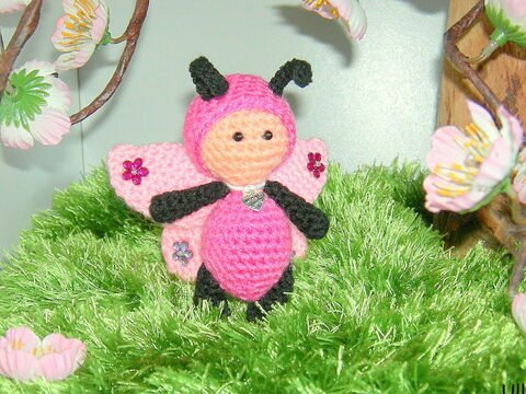 Pummelchen als Schmetterling, Häkelanleitung als PDF