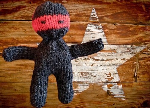 Strickanleitung Ninja 16 cm