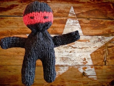 Strickanleitung Ninja 16 cm