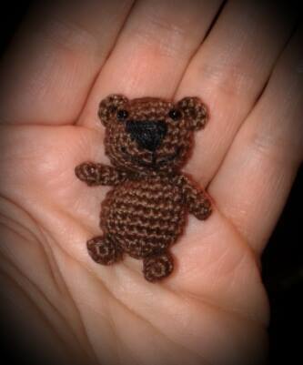 Kostenlose Häkelanleitung - Mini Teddy FreeBook