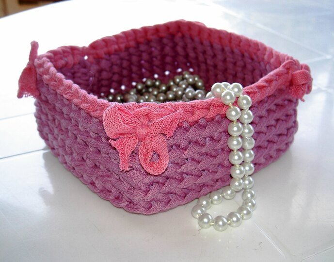 Häkelanleitung Utensilo / Körbchen / Korb quadratisch aus Textilgarn  #021