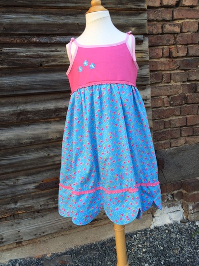 Schnittmuster und Nähanleitung Kleid "Sarah" Gr. 110-140 (Doppelgrößen)