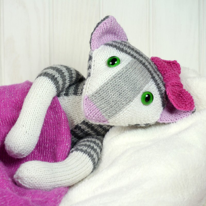 Coco die Katze Strickanleitung