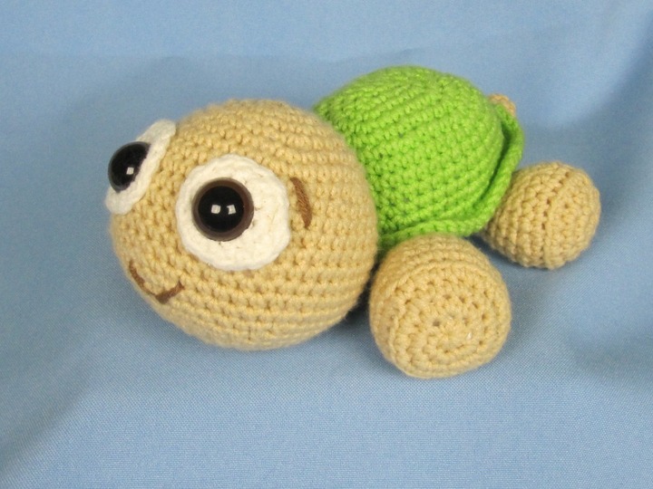 Baby Schildkröte Emma