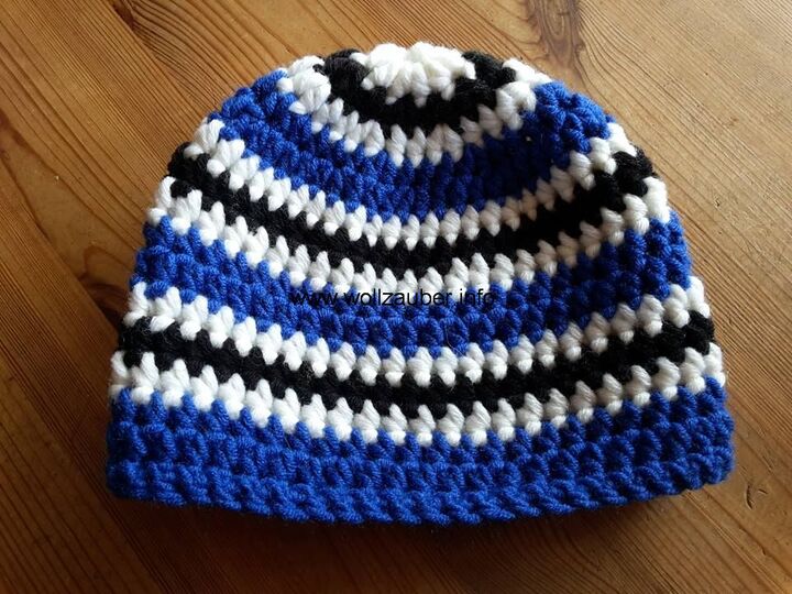 Einfache Mütze // blau,weiss,schwarz // Grösse S, M und L