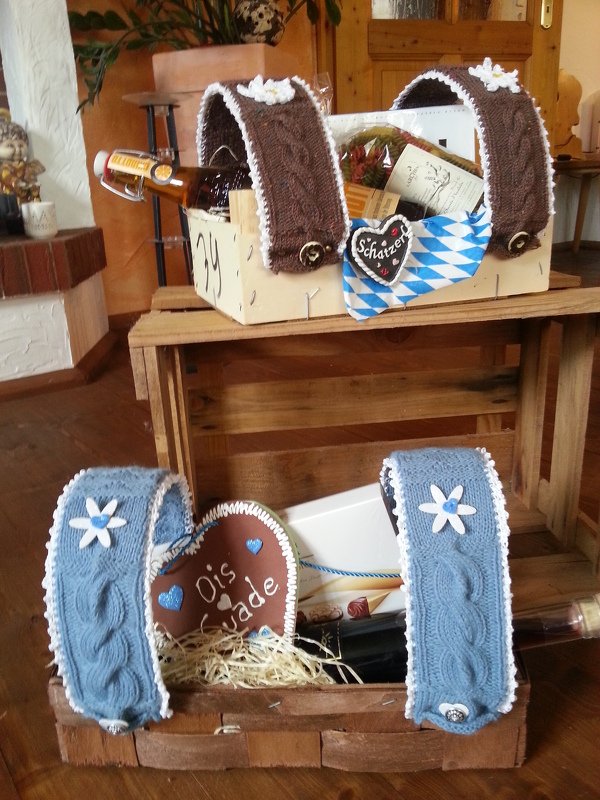 Bayerische Hosenträger für Körbe und Kisten - Strickanleitung
