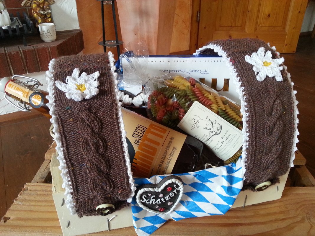 Bayerische Hosenträger für Körbe und Kisten - Strickanleitung - Bild 3