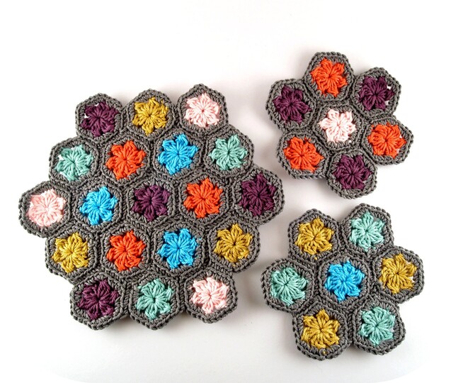 Häkelanleitung Untersetzer Blütenwaben