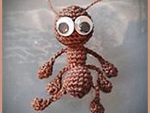 Mini Ameise freie Häkelanleitung FreeBook 
