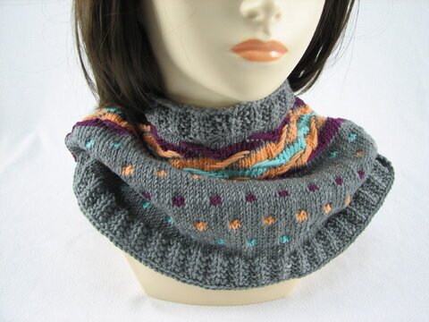 Strickanleitung Loop "Wellenreiter"