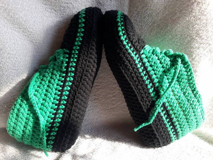 Hausschuhe , Turnschuhe,Puschen , Grösse 34/35