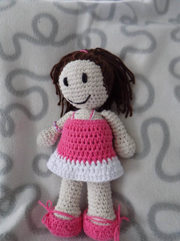 PDF- Häkelanleitung " Kuschelpuppe Lola "