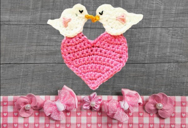 Heart Crochet Appliqué Pattern