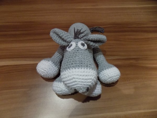 PDF-HäkelAnleitung "Eddy Esel"