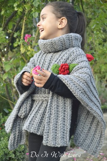 Mädchen Poncho mit Rollkragen Häkelanleitung E-Book / Kostenlos