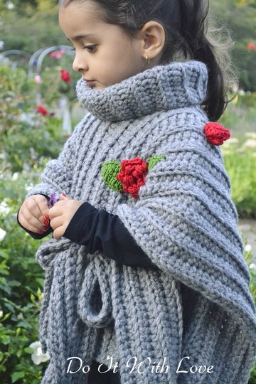 Mädchen Poncho mit Rollkragen Häkelanleitung E-Book / Kostenlos