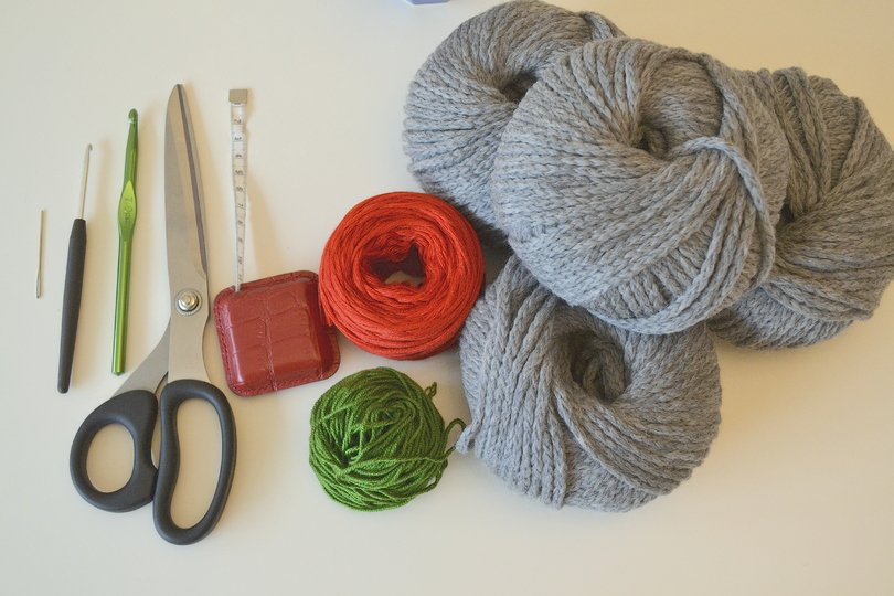 Mädchen Poncho mit Rollkragen Häkelanleitung E-Book / Kostenlos